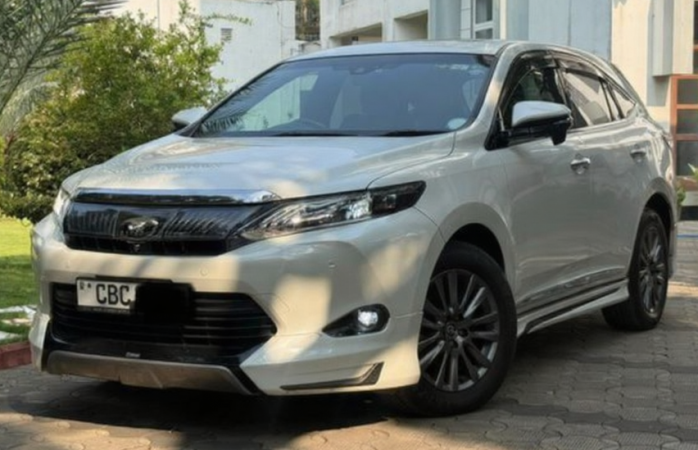 Toyota Harrier Premium 2016 - March 14, 2026 04:27 PM - Dehiwala, Colombo