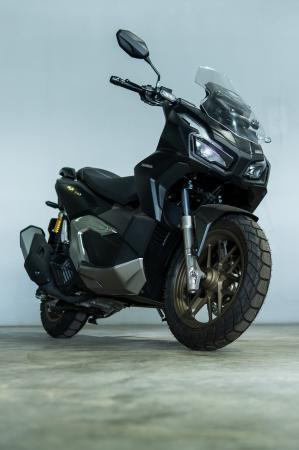 Honda ADV160 Customized 2025 - April 25, 2026 06:12 AM - Mount Lavinia, Colombo