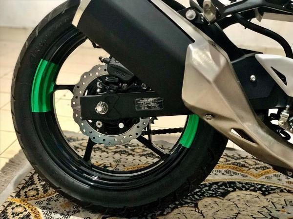 Kawasaki Z250 2025 - April 25, 2026 06:12 AM - Mount Lavinia, Colombo