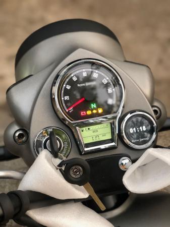 Royal Enfield 350 Classic Outfit Classic 350 2026 - April 25, 2026 06:12 AM - Mount Lavinia, Colombo