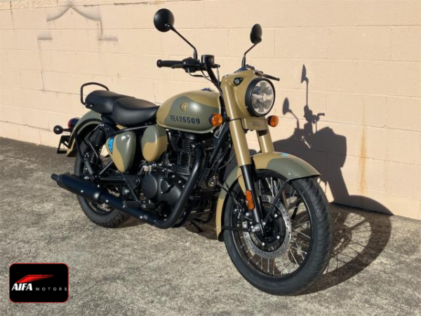 Royal Enfield 350 Classic Outfit Classic 350 2026
