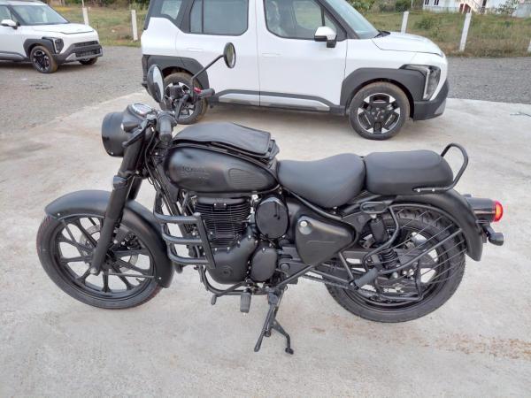 Royal Enfield Classic 350 2026 - May 19, 2026 02:58 PM - Dehiwala, Colombo
